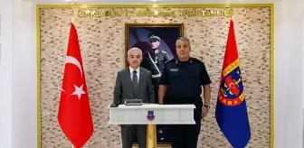 Kırklareli Valisi Uğur Turan, Jandarma Kıdemli Albay Yusuf Eskitürk'ü Ziyaret Etti