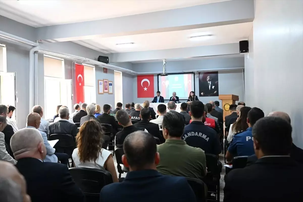 Kırklareli'nde Muhtarlar Toplantısı Gerçekleştirildi