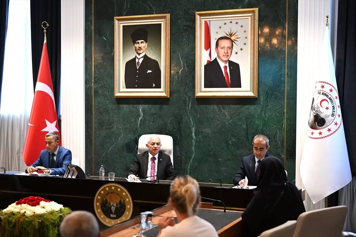 Kırklareli Valisi Uğur Turan, Vatandaşlarla Buluştu