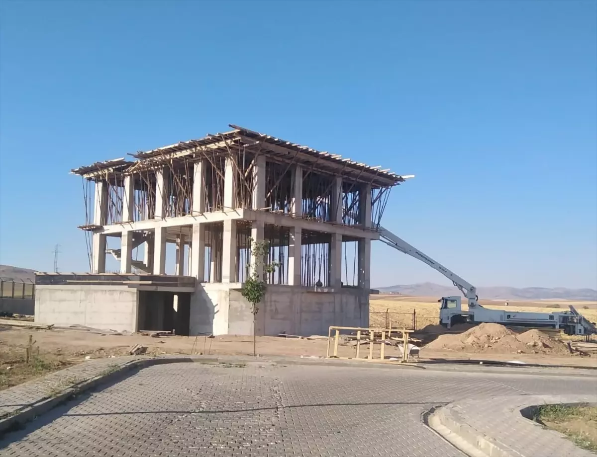 Kırşehir Adalet Camisi'nin İnşaatı Yüzde 60 Tamamlandı
