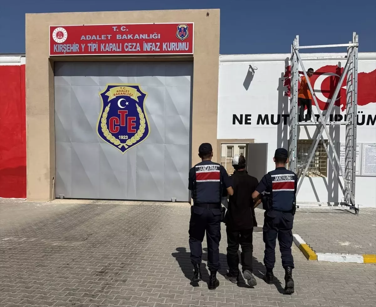 Firari Hükümlü Kırşehir'de Yakalandı