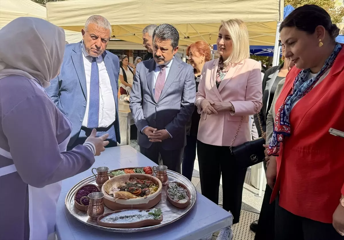 Kırşehir'de 38. Ahilik Haftası Kapsamında 'Ahi Sofrası Yöresel Yemek Yarışması' Düzenlendi