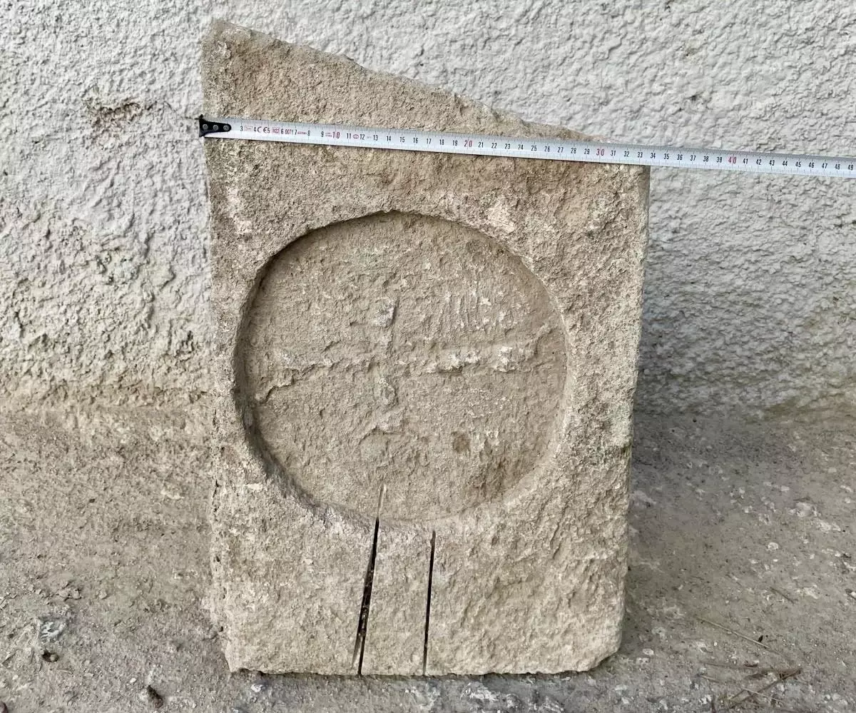 Kırşehir'de Bizans Dönemine Ait Mezar Steli Ele Geçirildi