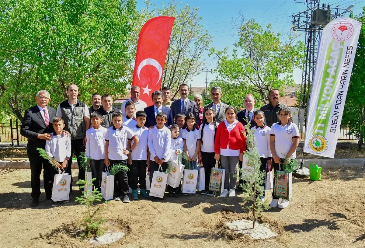 Kırşehir'de İlköğretim Haftası Etkinliği Düzenlendi