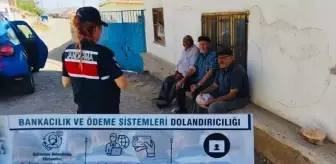 Kırşehir Jandarması, 14 Köyde Dolandırıcılığa Karşı Bilgilendirme Yaptı