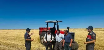 Jandarma Ekipleri Çiftçilere Anız Yangınlarına Karşı Uyarıda Bulundu