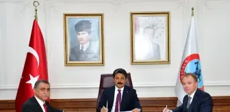 Kırşehir'de Muharrem Ertaş Güzel Sanatlar Müzik Ortaokulu için Protokol İmzalandı