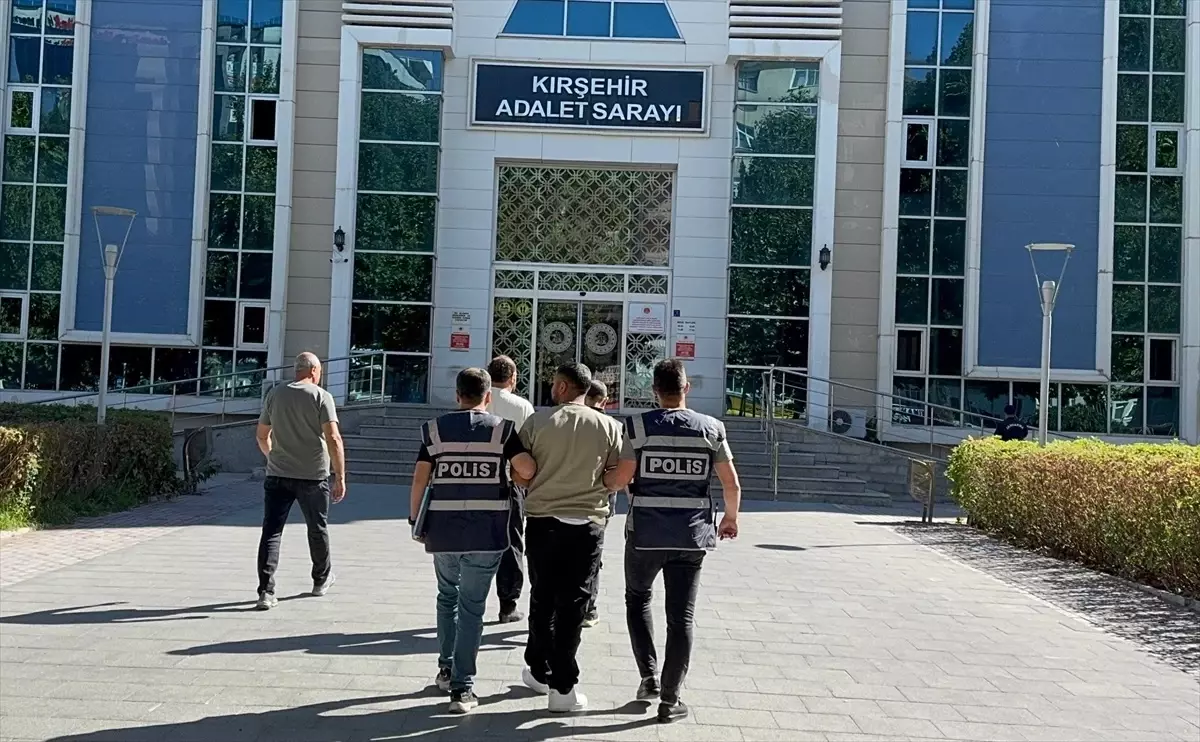 Kırşehir'de Silahlı Kavga: 1 Yaralı, 2 Tutuklama