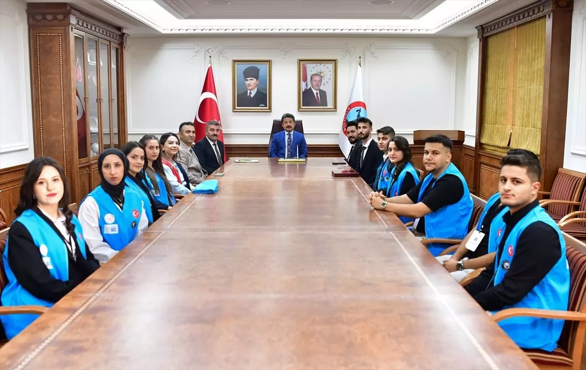 Kırşehir'de ÜNİDES Projeleri ile 33 Proje Hayata Geçirildi