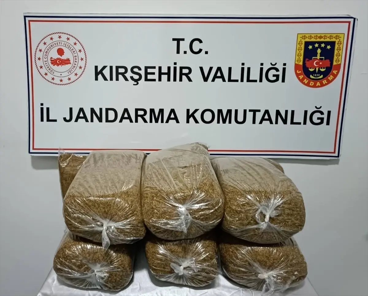 Kırşehir'de Yolcu Otobüsünde Kaçak Tütün Ele Geçirildi