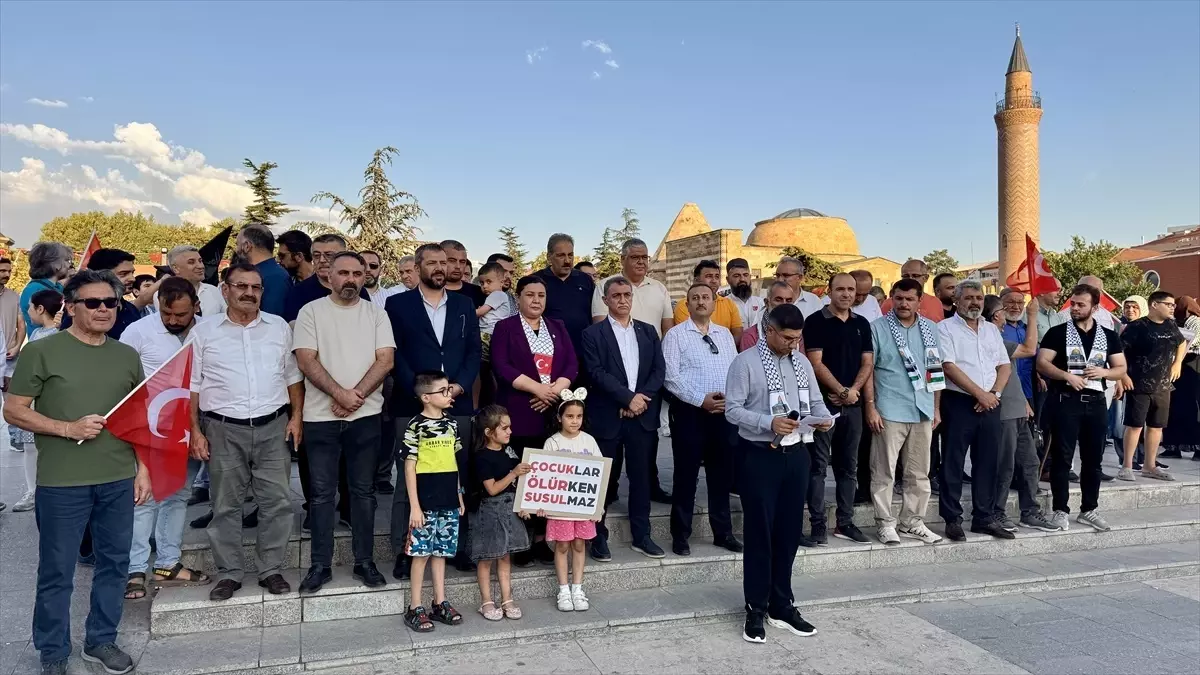 Kırşehir'de Filistin'e Destek İçin Basın Açıklaması