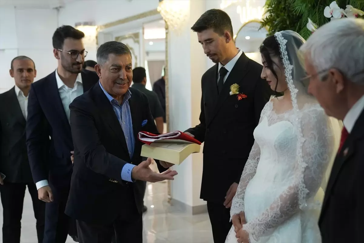 Kırşehirli Dernekler Federasyonundan genç çiftlere 'Aile Yılı'na özel destek