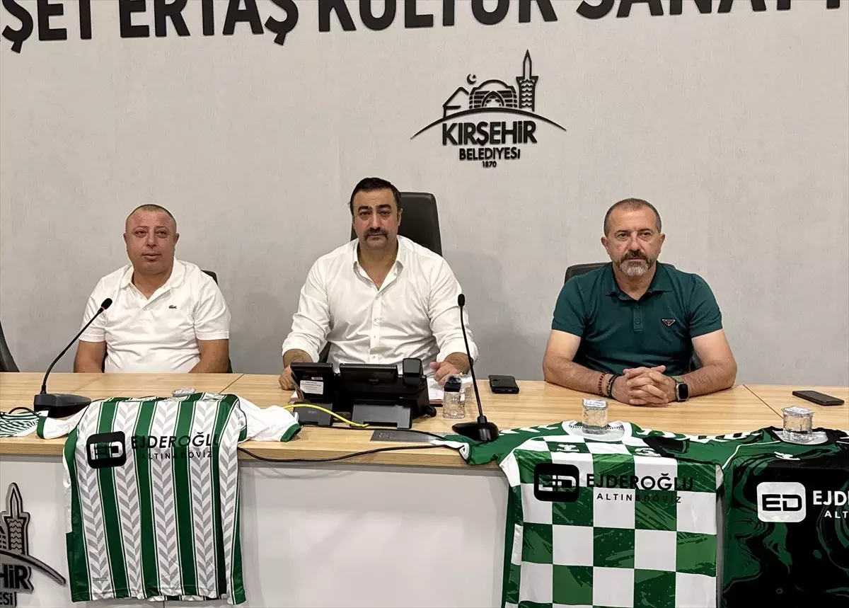 Kırşehir Futbol Spor Kulübü İsim Sponsoru ile Anlaşma İmzaladı