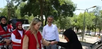 Kızılay Gönüllülerinden İhtiyaç Sahibi Ailelere Destek