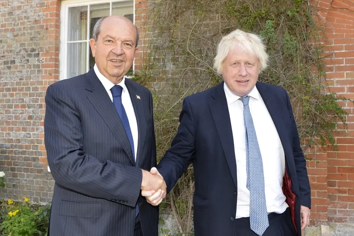 KKTC Cumhurbaşkanı Tatar, Boris Johnson ile Görüştü