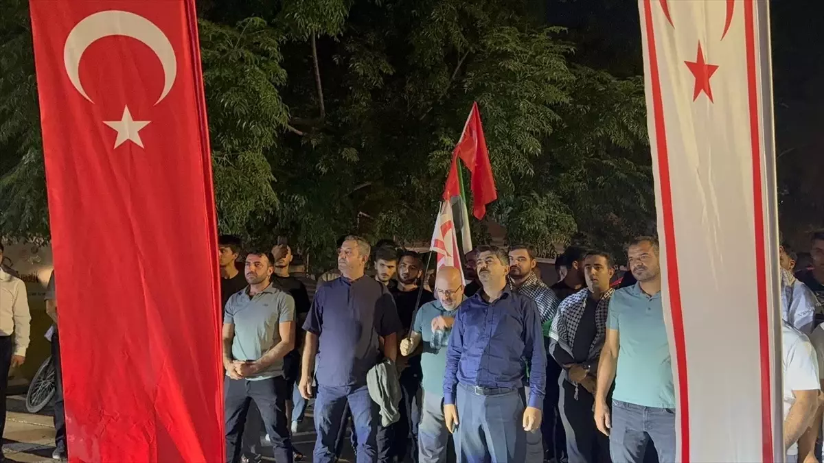 KKTC'de İsrail'in Filoya Saldırısı Protesto Edildi