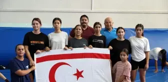 KKTC Kadın Güreşçileri Edirne'de Kamp Yapıyor