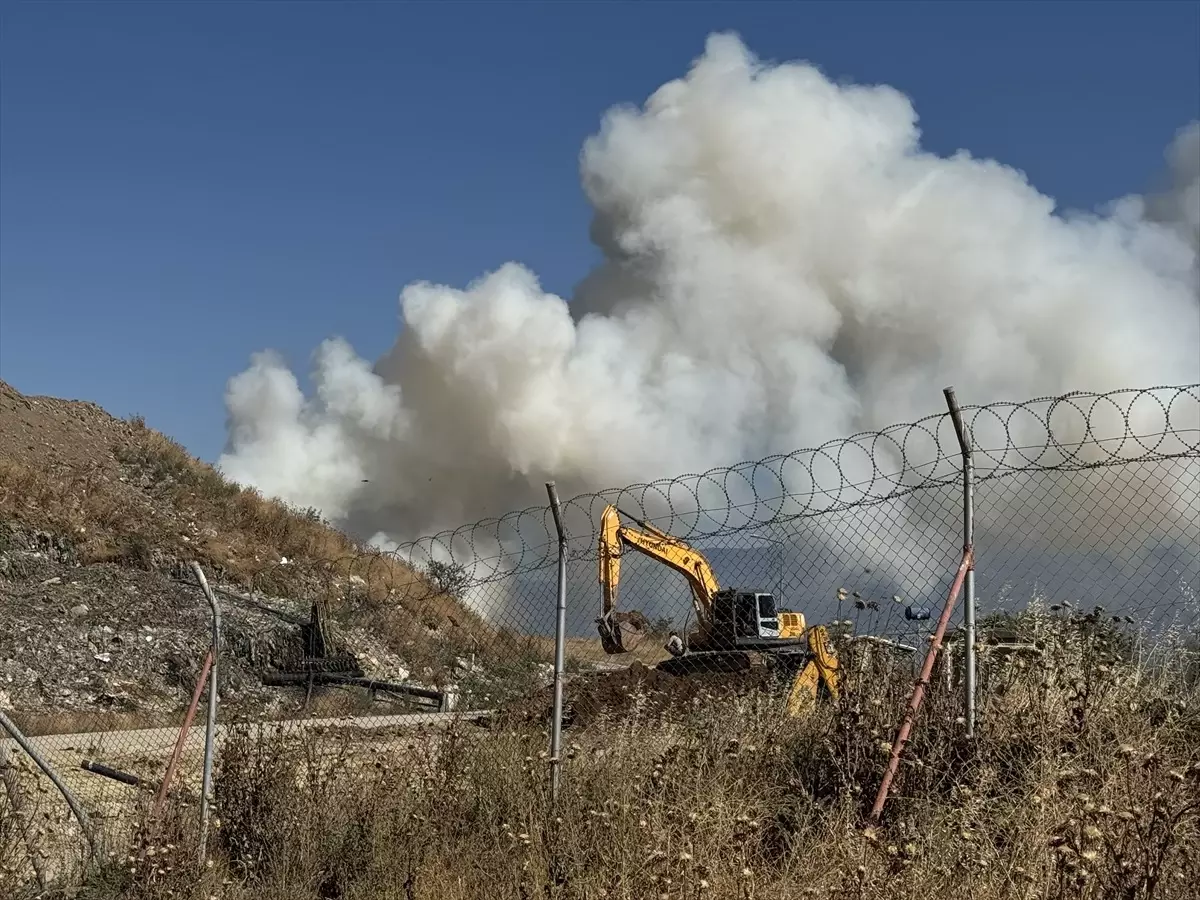 Kocaeli'de Atık Depolama Yangını: Ayrıştırmanın Önemi Vurgulandı