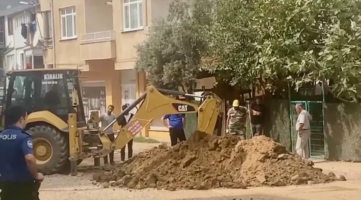 Darıca'da Altyapı Çalışmalarında Doğal Gaz Borusu Delindi