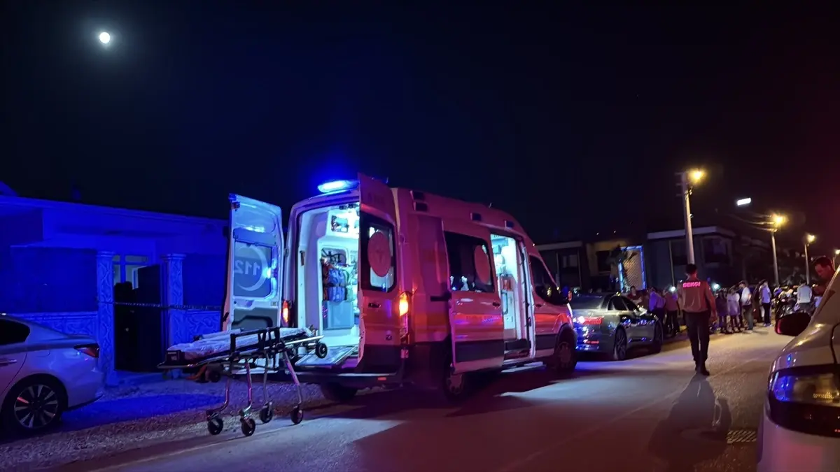 Kartepe'de Amca, Yeğenlerine Saldırdı: 2 Ölü, 1 Yaralı