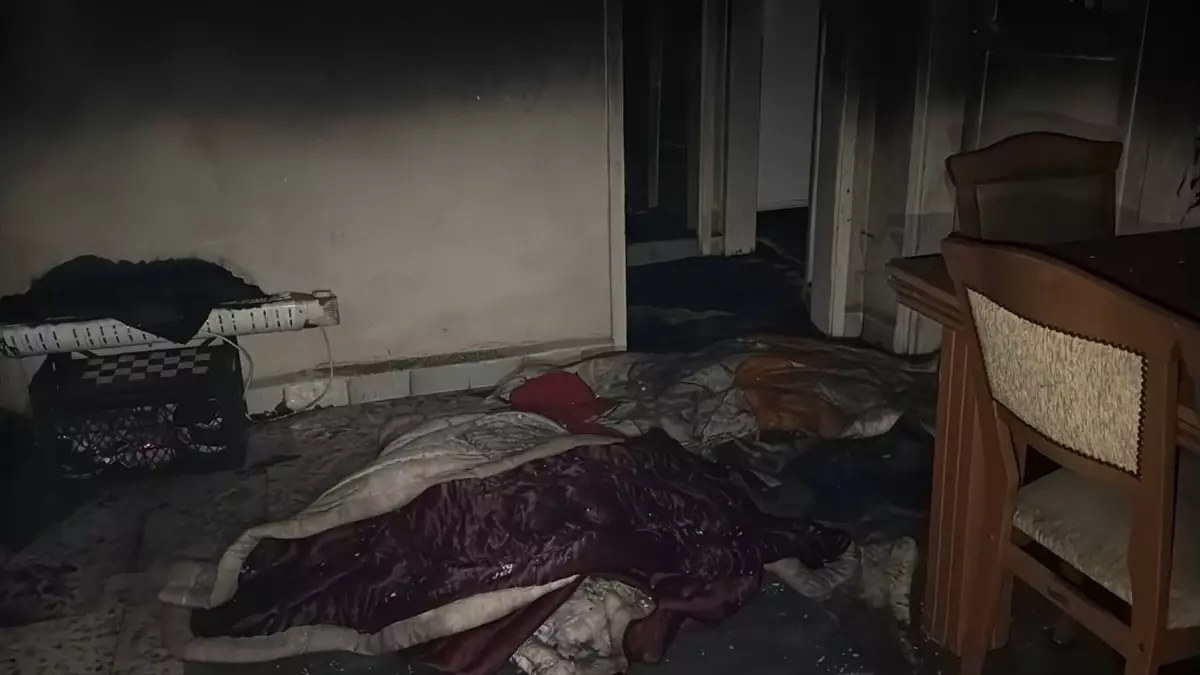 Kocaeli'nde Apartman Yangını: 2 Kişi Dumandan Etkilendi