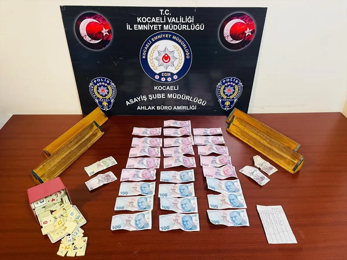 Kocaeli'de Kumar Operasyonu: 3 Kişiye Para Cezası Uygulandı