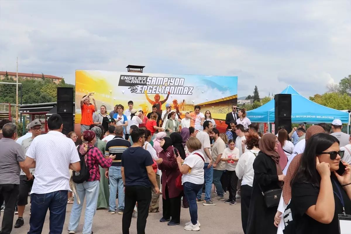 Engelli Çocuklar Kocaeli'de Ralli Heyecanı Yaşadı