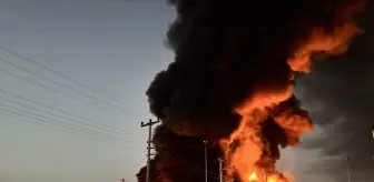 Kocaeli Başiskele'de Lojistik Deposunda Yangın Çıktı