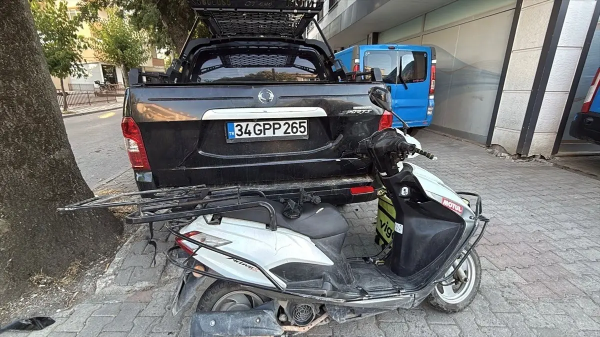 Gebze'de Motosiklet ile Otomobil Çarpıştı: Bir Yaralı