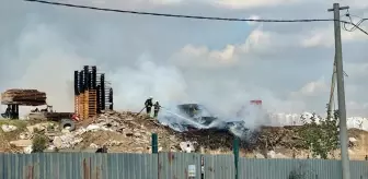 Gebze'de Palet Fabrikasında Yangın Çıktı
