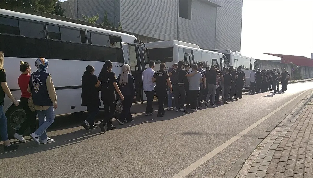 Sahte Araç Kiralama Operasyonu: 38 Gözaltı