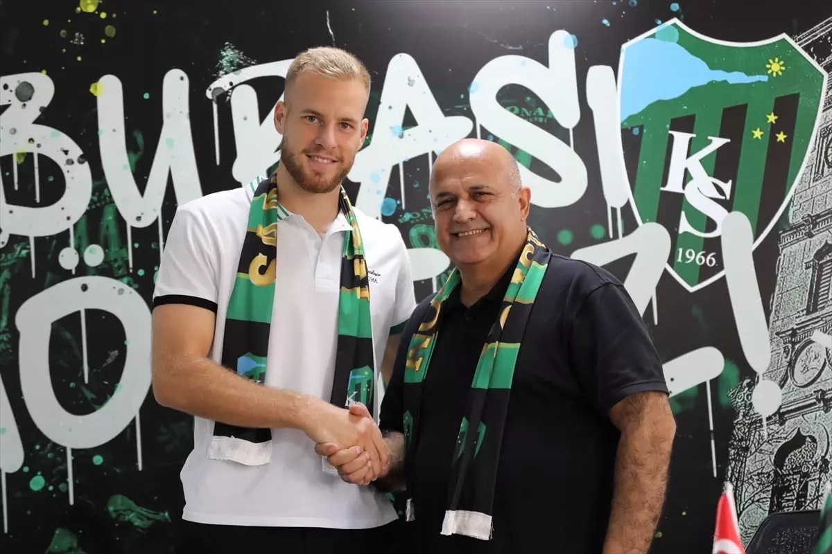 Kocaelispor, Hırvat Savunmacı Hrvoje Smolcic'i Kiraladı