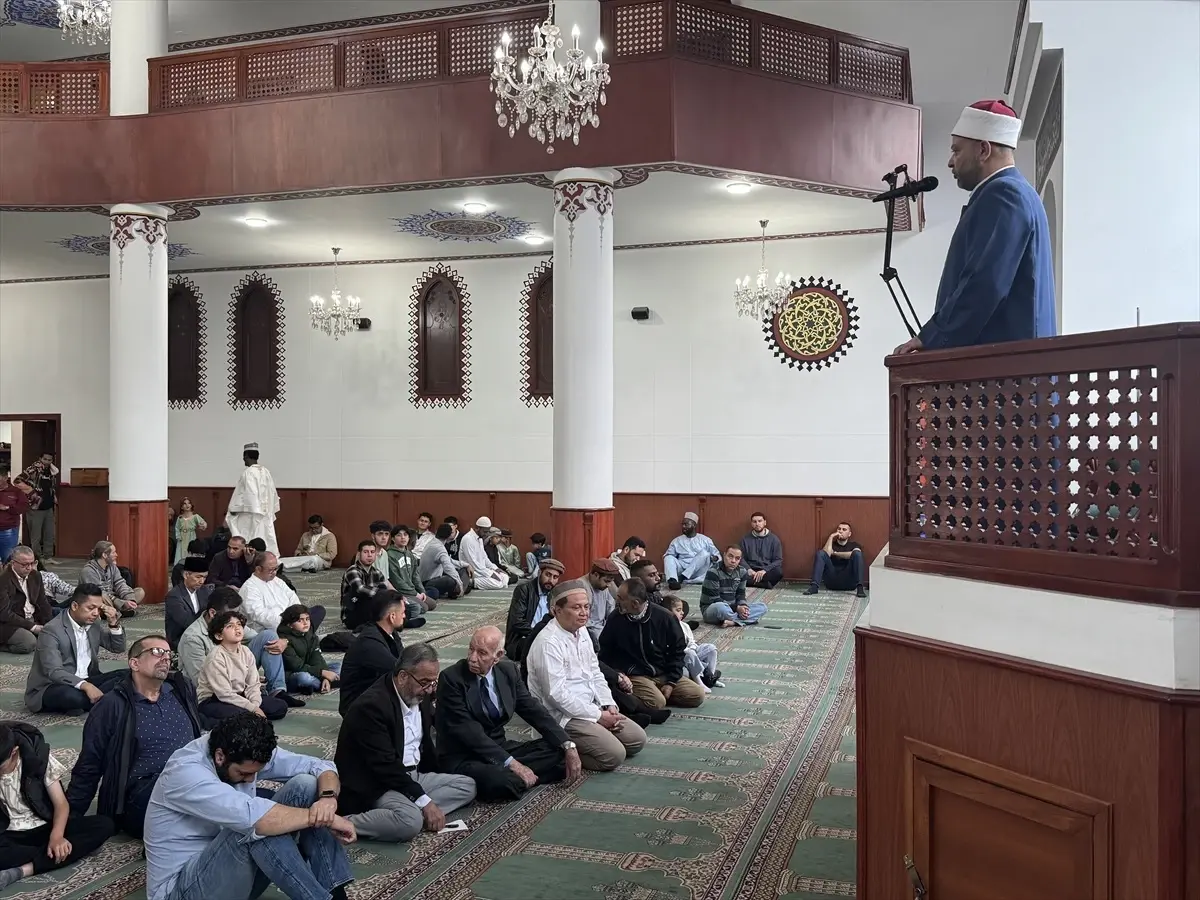 Kolombiya'da Müslümanlar Kurban Bayramı Namazında Buluştu