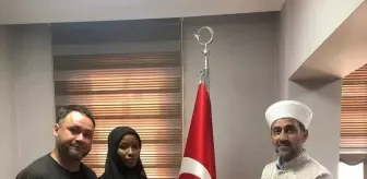 Kongo Cumhuriyeti Vatandaşı Kadın Göynük'te İslamiyet'i Seçti