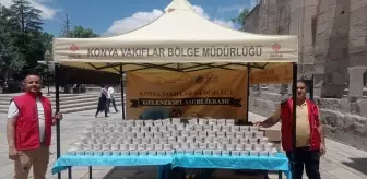 Konya, Aksaray ve Karaman'da Aşure Dağıtımı Yapıldı