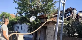 Beyşehir'de Ev Yangını: Yangın Soniç Ev Kullanılamaz Hale Geldi