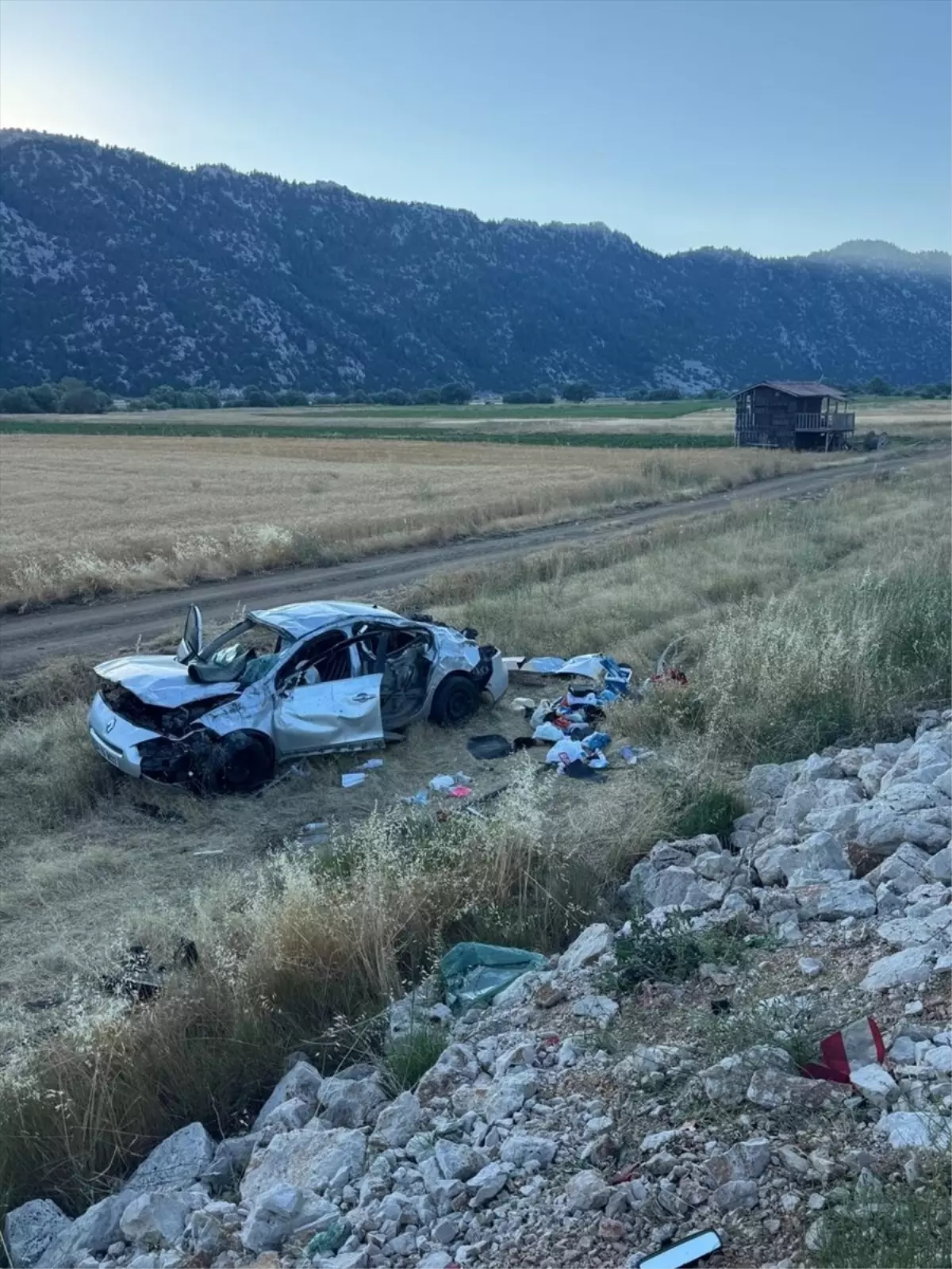 Konya'da Otomobil Devrildi: 3 Ölü, 3 Yaralı