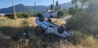 Konya'da Şarampole Devrilen Otomobilde 4 Kişi Yaralandı