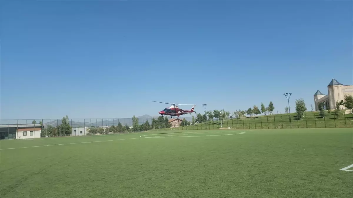KOAH Hastası Hava Ambulansıyla Hastaneye Kaldırıldı