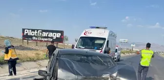 Konya'da İki Otomobil Çarpıştı: 7 Yaralı
