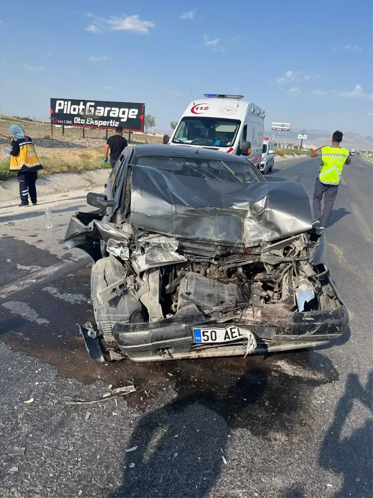 Konya'da İki Otomobil Çarpıştı: 7 Yaralı