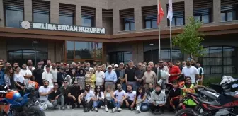 Motosiklet Tutkunları Huzurevinde Babalar Günü Etkinliği Düzenledi