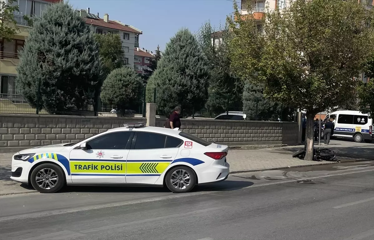 Konya'da Motosiklet Bisiklete Çarptı: 2 Ölü