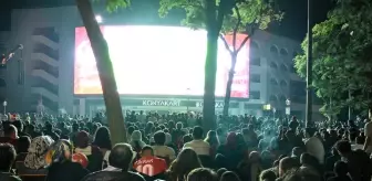 Konyalılar Türkiye-İspanya Maçını Dev Ekranlardan İzledi