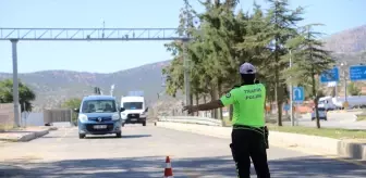 Korkuteli'nde Trafik Denetimleri Artıyor