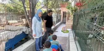 Konya'da Üçüzleri Sahiplenen Aile, Mutluluğunu Paylaşıyor