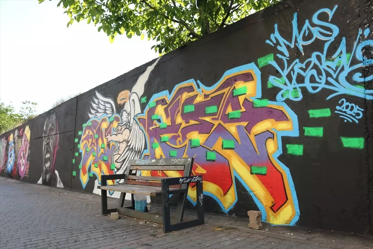 Priştine'de Uluslararası Grafiti Festivali Coşkuyla Gerçekleşti