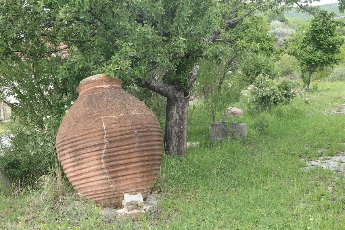 Çankırı'da Tarihi Eserler Kültürevi Bahçesinde Sergileniyor