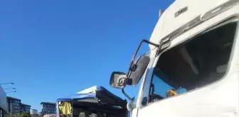 Küçükçekmece'de Zincirleme Trafik Kazası: 1 Ölü, Çok Sayıda Yaralı