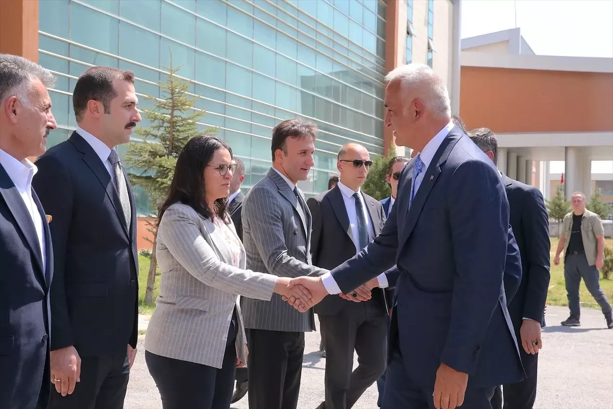 Kültür ve Turizm Bakanı Ersoy, Bitlis'te konuştu Açıklaması